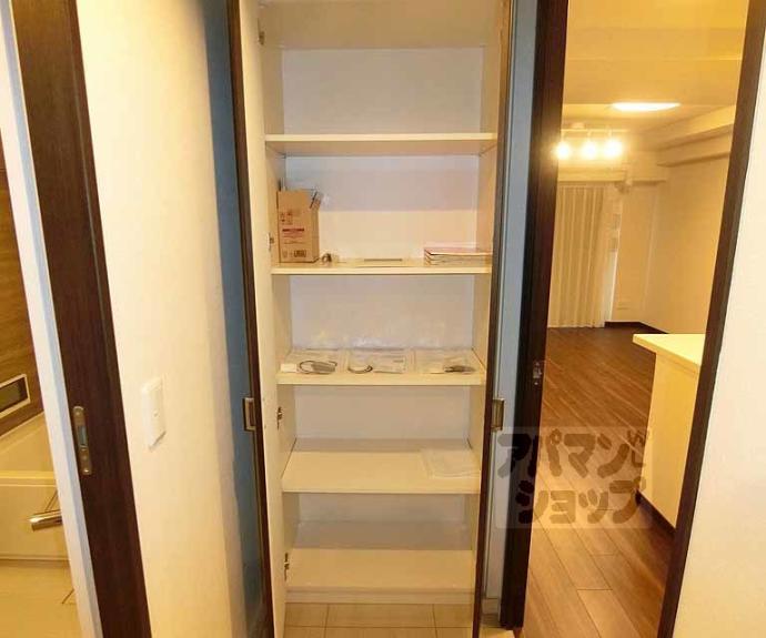 【イーグルコート御所南　衣棚別邸】間取