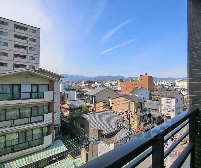 【イーグルコート御所南　衣棚別邸】間取