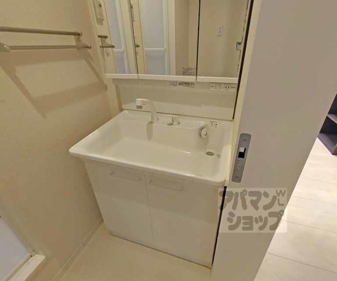 【シャーメゾン河原町五条】間取