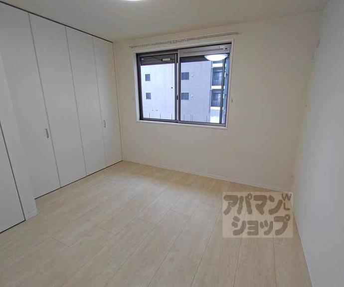 【シャーメゾン河原町五条】間取