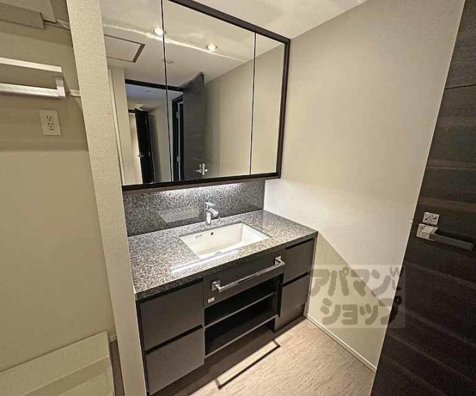 【グランドメゾン京都御池通】間取