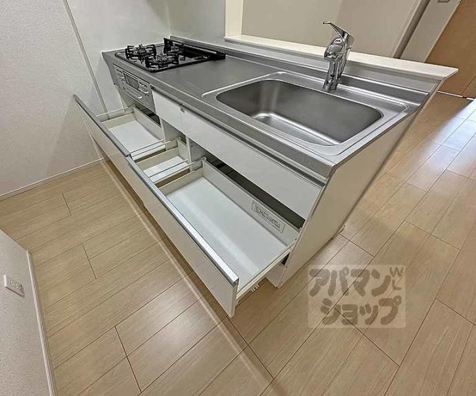 【カーサ小紅屋】間取