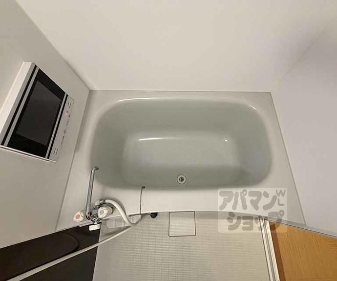 【ＱＵＩＮＴＯ五条烏丸】間取