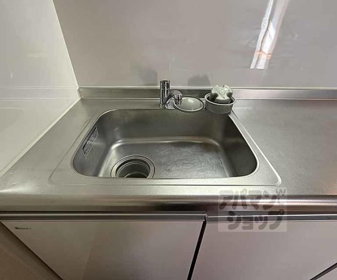 【ＱＵＩＮＴＯ五条烏丸】間取