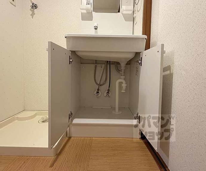 【ＱＵＩＮＴＯ五条烏丸】間取