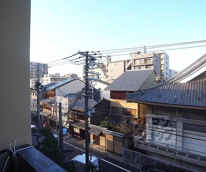 【ヴィラスタジオーネ御所南】間取