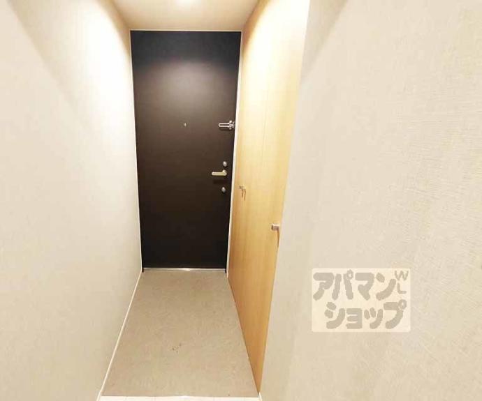 【ヴィラスタジオーネ御所南】間取
