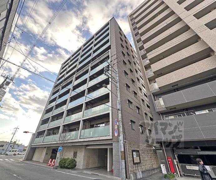 【リソシエ西洞院センシア】間取