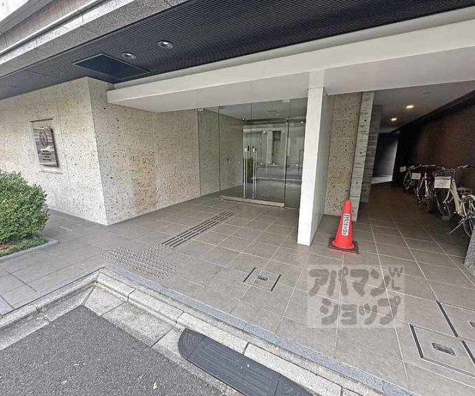 【リソシエ西洞院センシア】間取