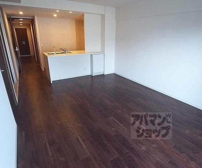 【リソシエ西洞院センシア】間取