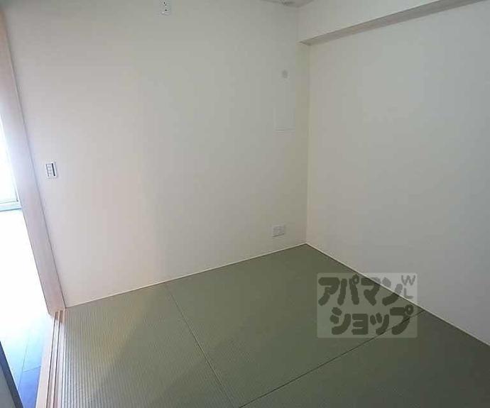 【リソシエ西洞院センシア】間取