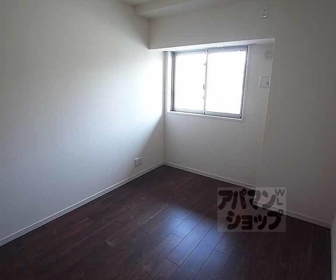 【リソシエ西洞院センシア】間取