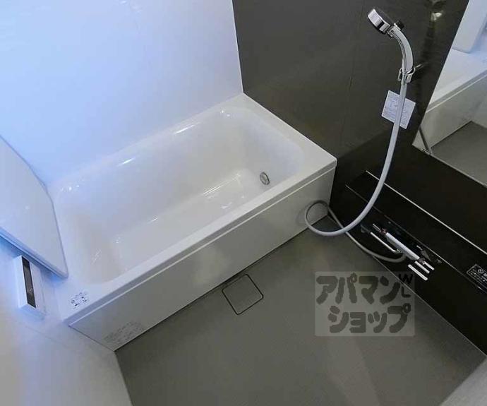 【ＲＩＶＥＲ　ＭＯＡＴ　ＳＨＩＪＯ】間取