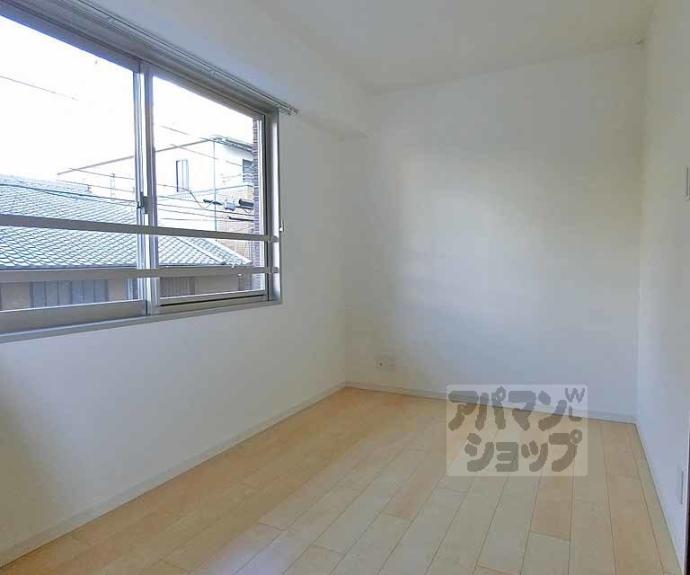 【ＲＩＶＥＲ　ＭＯＡＴ　ＳＨＩＪＯ】間取