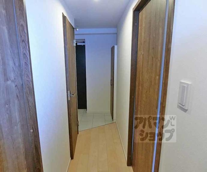 【ＲＩＶＥＲ　ＭＯＡＴ　ＳＨＩＪＯ】間取