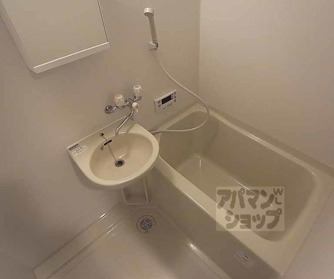 【カーサ醒ヶ井】間取