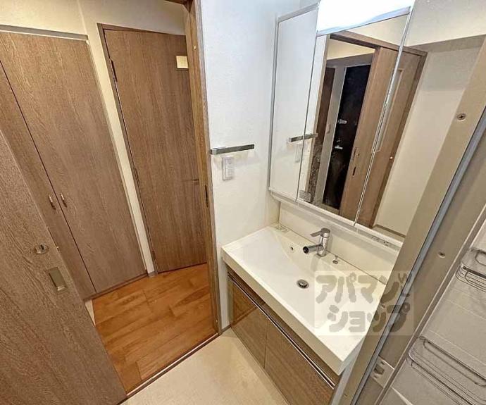 【シルエラ御所南】間取