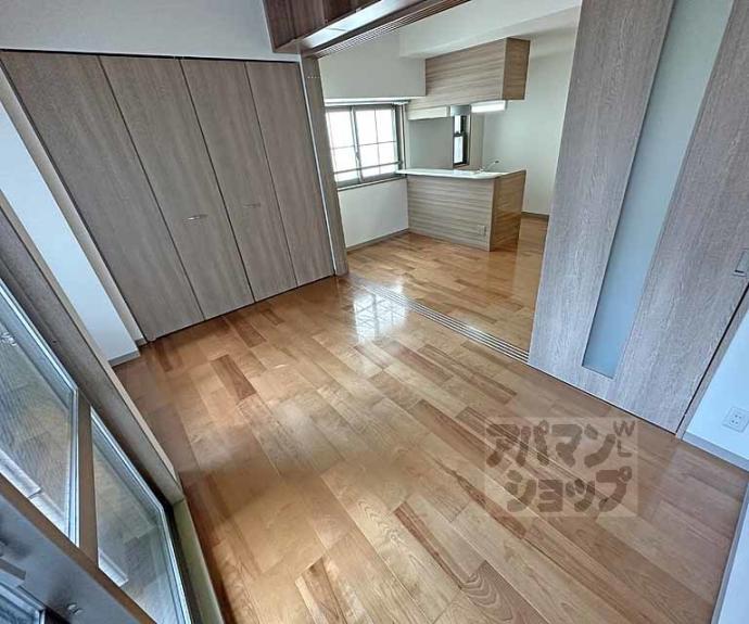 【シルエラ御所南】間取