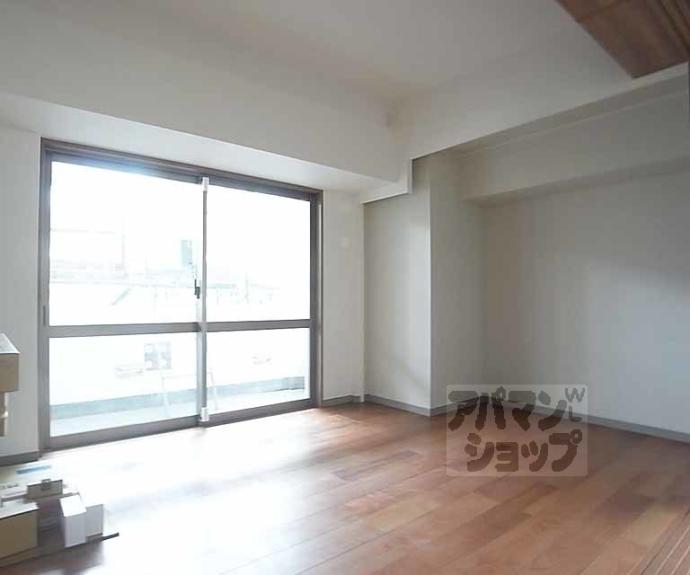 【シルエラ御所南】間取