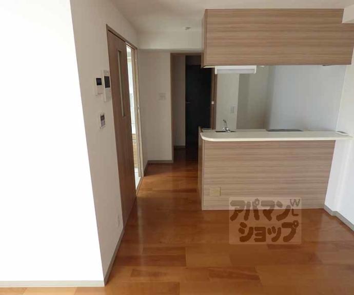 【シルエラ御所南】間取