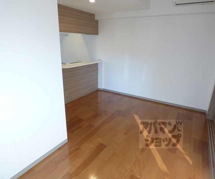 【シルエラ御所南】間取