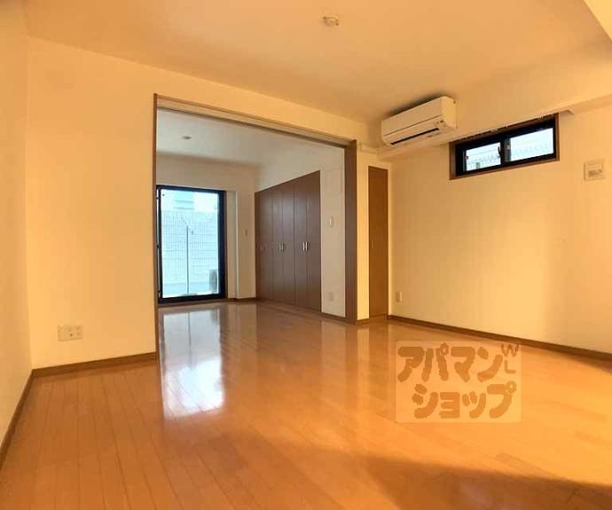 【リーガル京都四条烏丸Ⅱ】間取