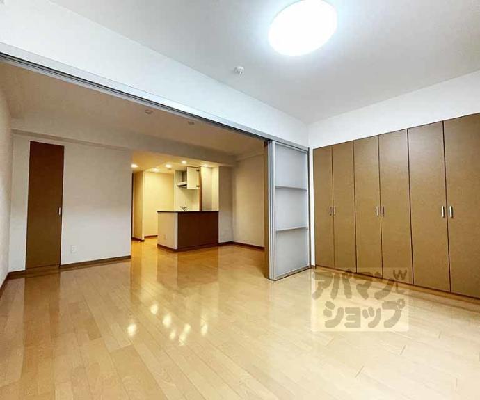 【リーガル京都四条烏丸Ⅱ】間取