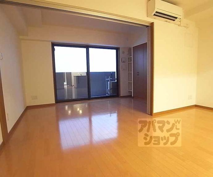 【リーガル京都四条烏丸Ⅱ】間取