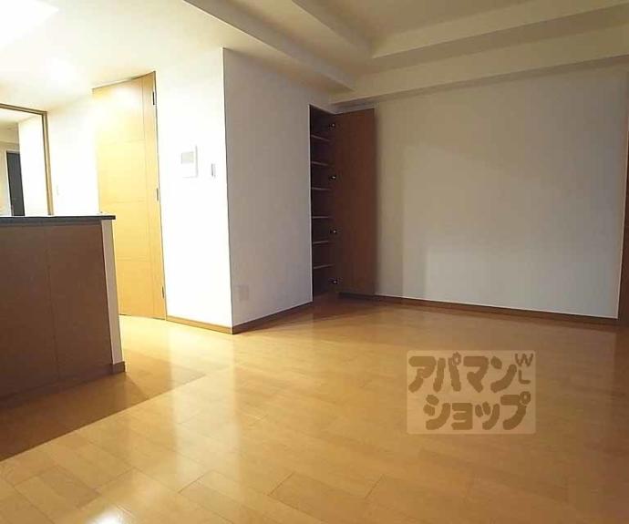 【リーガル京都四条烏丸Ⅱ】間取