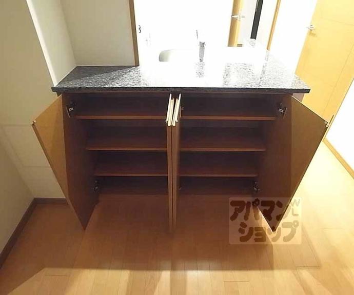 【リーガル京都四条烏丸Ⅱ】間取