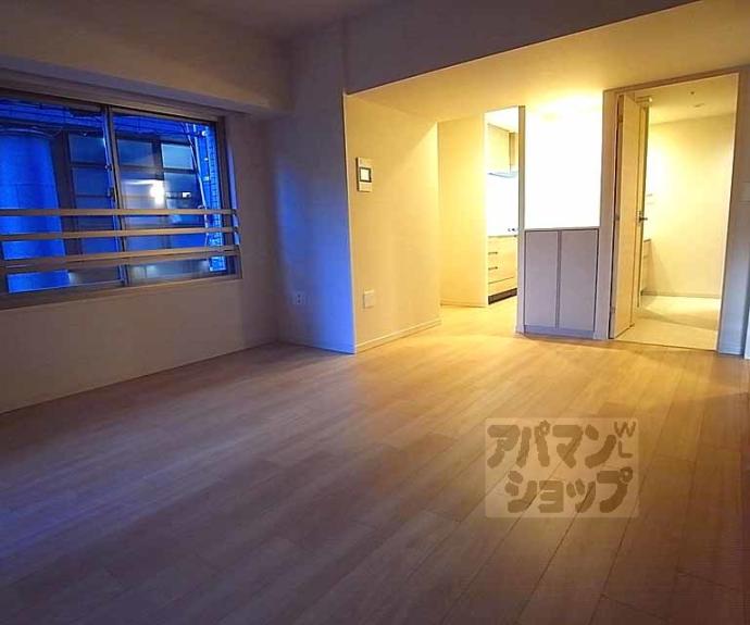 【プレミスト京都烏丸御池Ⅰ番館】間取