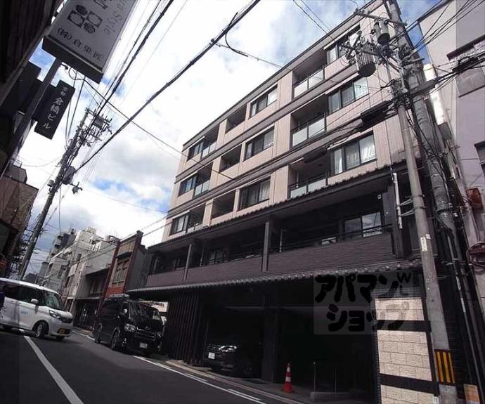 【プレイズ御所南】間取