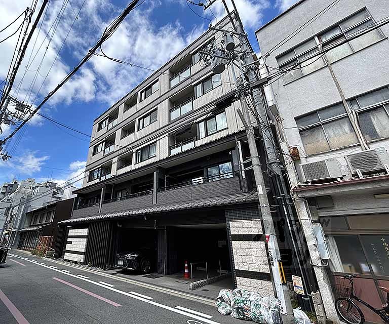 プレイズ御所南