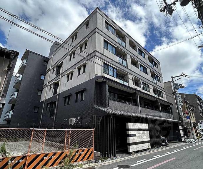 【プレイズ御所南】間取