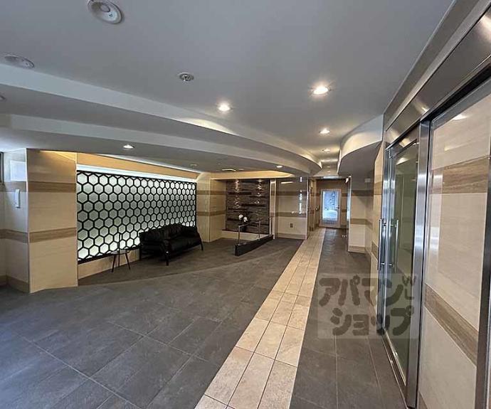 【プレイズ御所南】間取