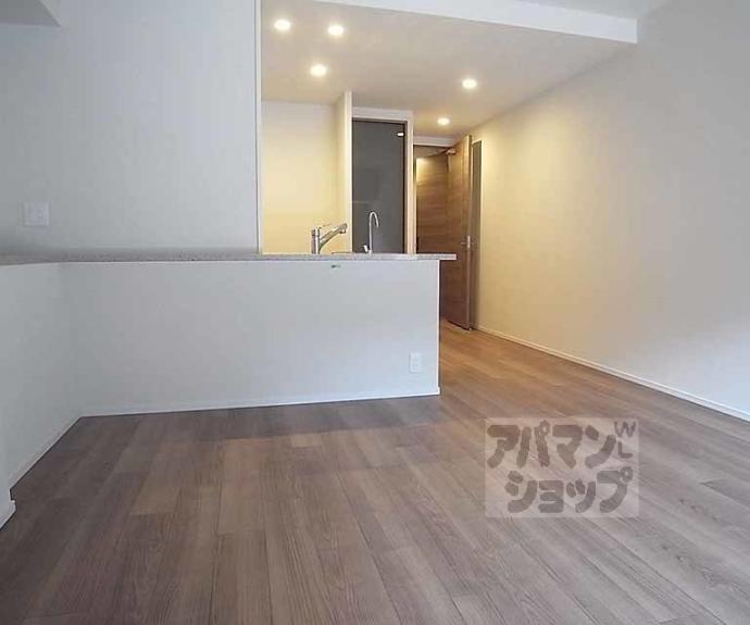 【ソルレヴェンテ四条大宮】間取