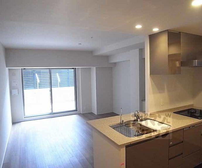 【ソルレヴェンテ四条大宮】間取