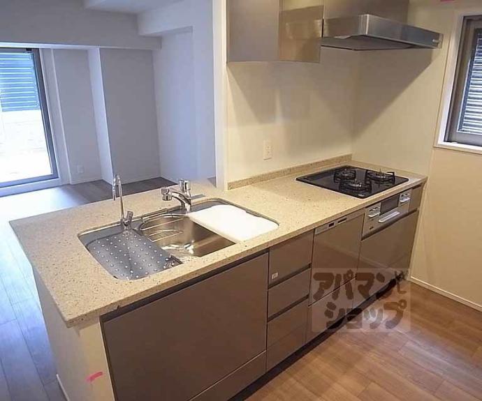 【ソルレヴェンテ四条大宮】間取