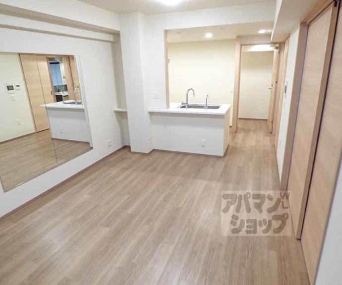 【デュオヒルズ京都室町通鯉山町】間取