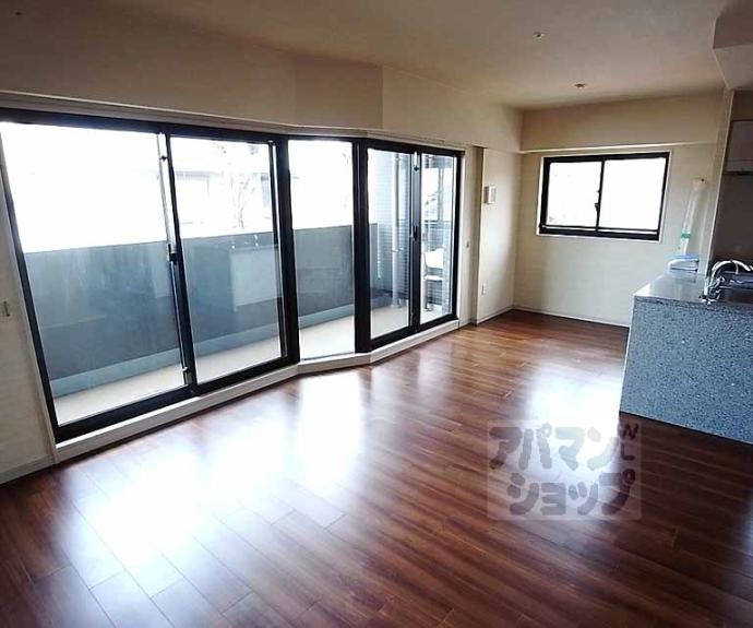 【ライオンズ京都五條院ロイヤルグレイド】間取