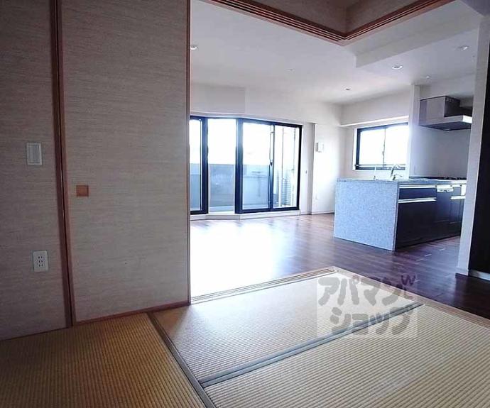 【ライオンズ京都五條院ロイヤルグレイド】間取