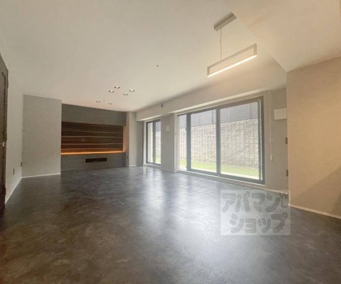 【ライオンズ京都五條院ロイヤルグレイド】間取