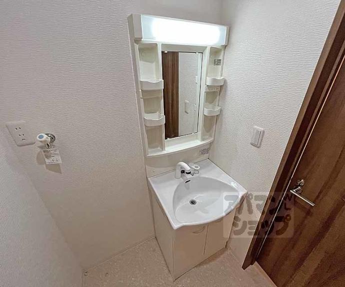 【泉町テラス】間取