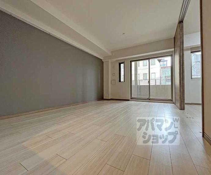 【ルーシア京都烏丸御池】