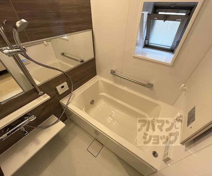 【ルーシア京都烏丸御池】