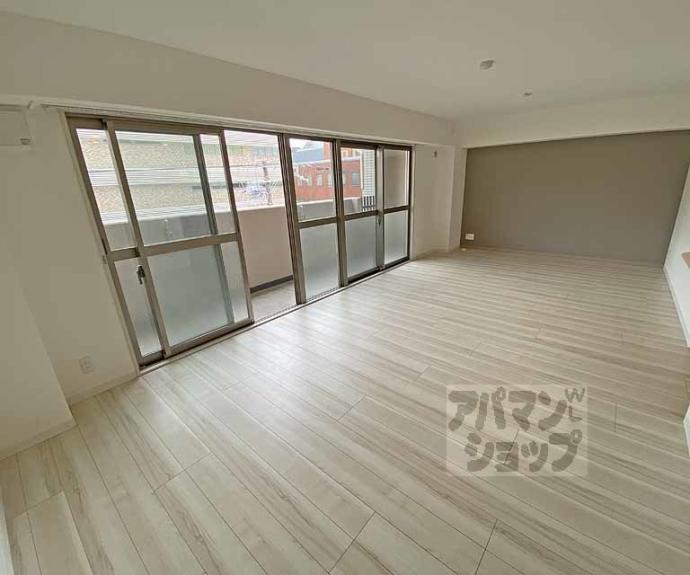 【ＣＡＳＡ　ＬＯＴＵＳ】間取