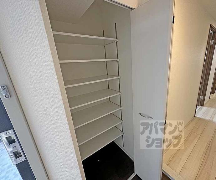 【カーサ ロータス】間取