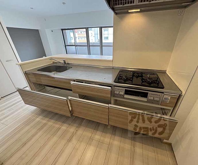 【ＣＡＳＡ　ＬＯＴＵＳ】間取