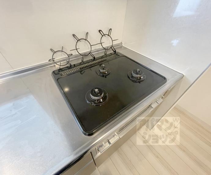 【コンフォールパレ新町二条】間取