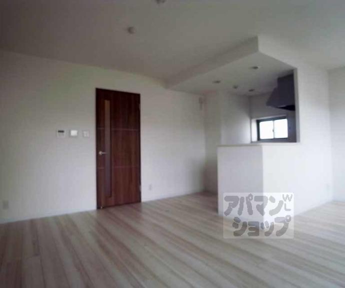 【コンフォールパレ新町二条】間取